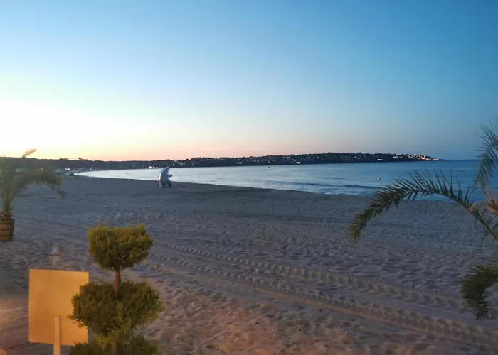 Апартамент Lily - 408a Созопол