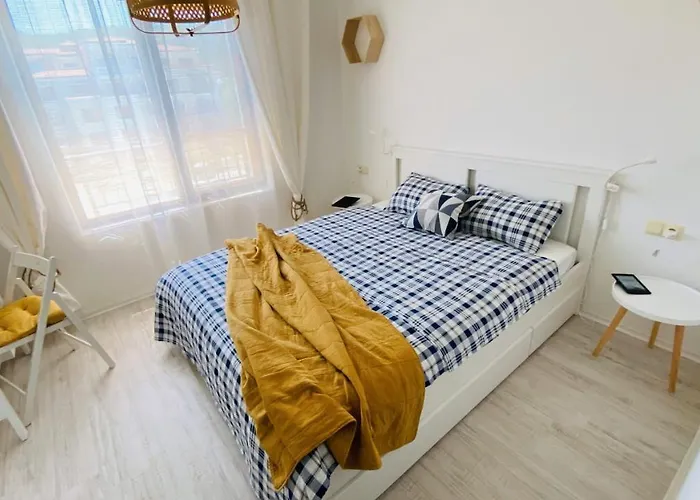 Lily - 408a Апартамент